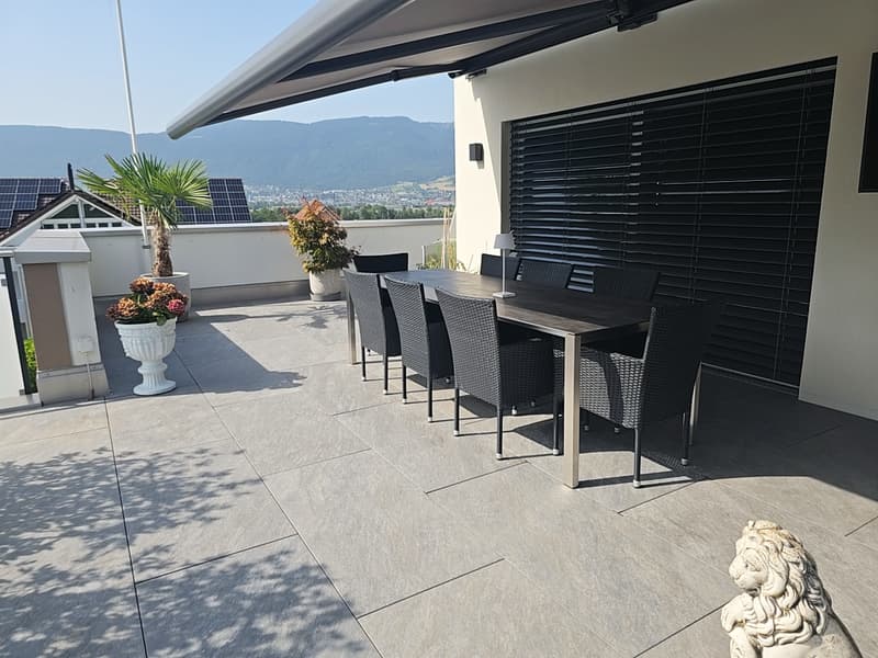5½-room attic apartment with 152 m² terrace, direct lift access and whirlpool (18)
