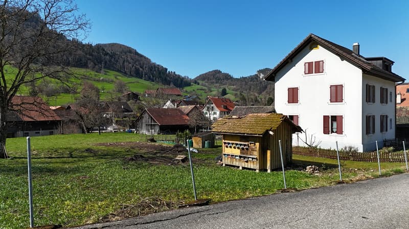 Parcelle de terrain à bâtir spacieuse dans un endroit calme – 831 m² à Erschwil (3)