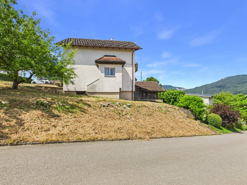 Casa con vista panoramica – oggetto di ristrutturazione con potenziale di sviluppo (17)
