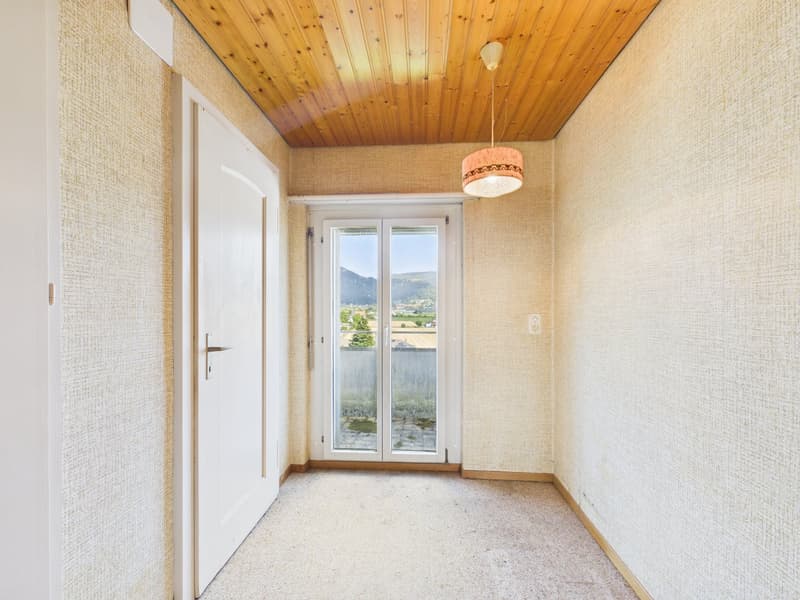 Casa con vista panoramica – oggetto di ristrutturazione con potenziale di sviluppo (8)