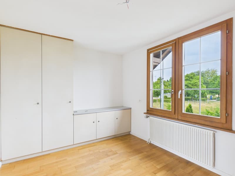 Sonniges Einfamilienhaus in ruhigem Quartier mit Waldnähe (7)
