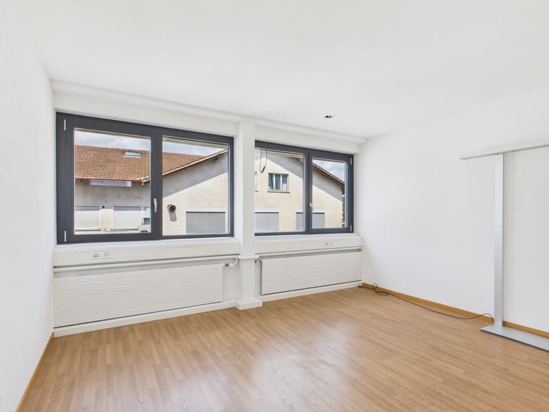 Flexible Büroräume ab 10m2 bis 300m2 in Münsingen (4)