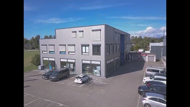 Gewerbeflächen im Erdgeschoss – Renditeobjekt mit Perspektive zur Eigennutzung (2)