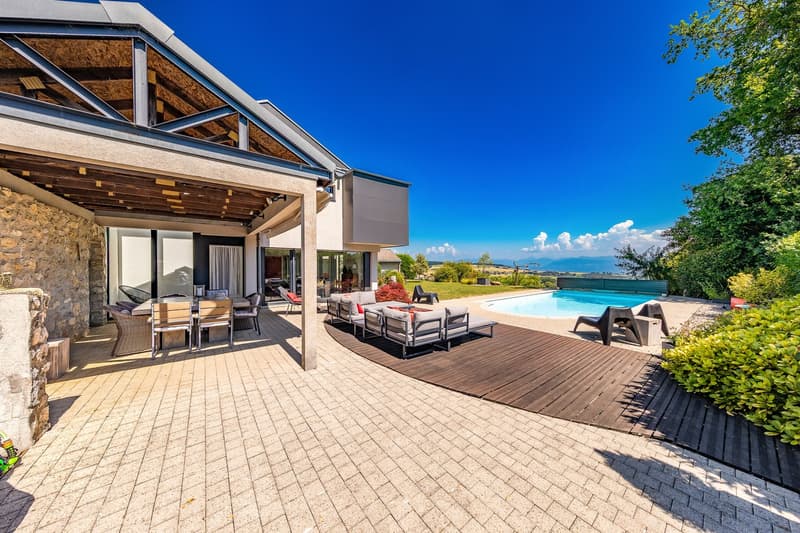 Magnifique villa contemporaine & familiale à Le Vaud (2)
