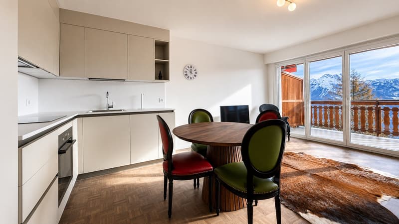 Charmant appartement de 3.5 pièces rénové à Crans-Montana (2)