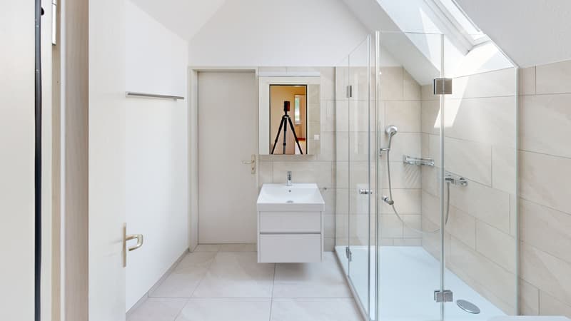 Bathroom (1)
