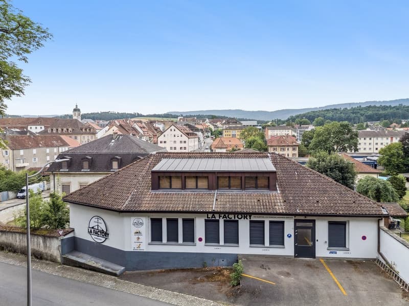 Magnificent rental building, renovated in the center of Porrentruy (6)