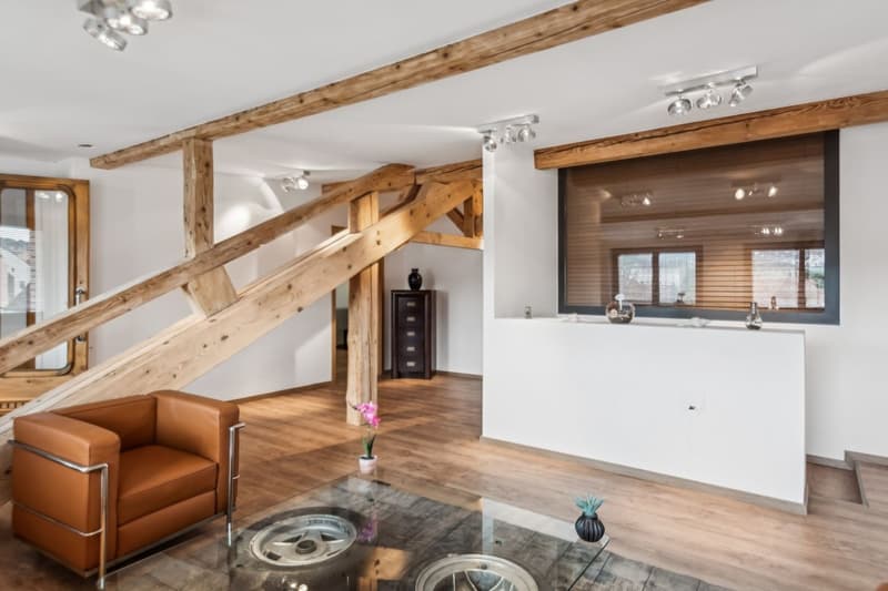 Magnifique Immeuble de rendement, rénové au centre de Porrentruy (13)
