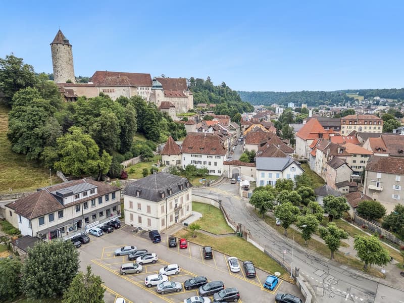 Magnificent rental building, renovated in the center of Porrentruy (9)