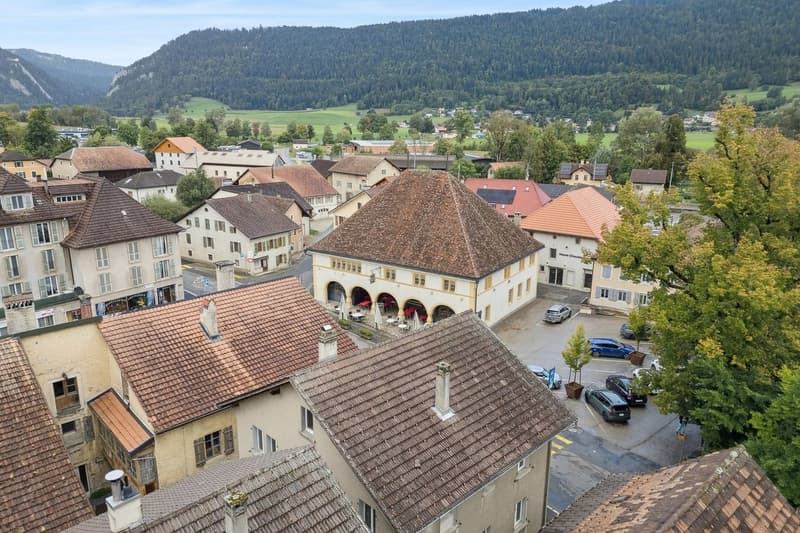 Maison centre-ville Môtiers, idéale pour une grande famille (3)