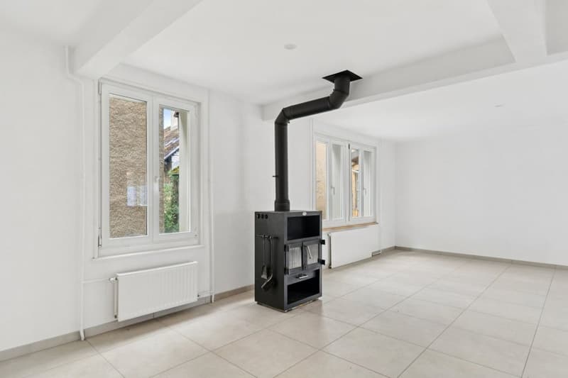 Maison centre-ville Môtiers, idéale pour une grande famille (13)