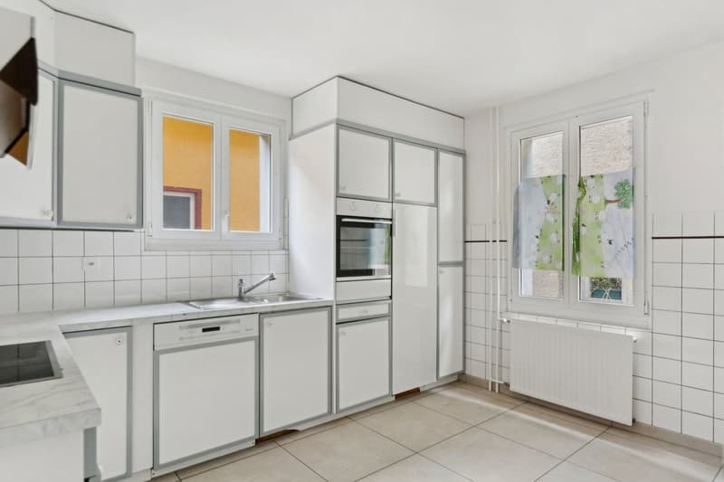 Maison centre-ville Môtiers, idéale pour une grande famille (12)