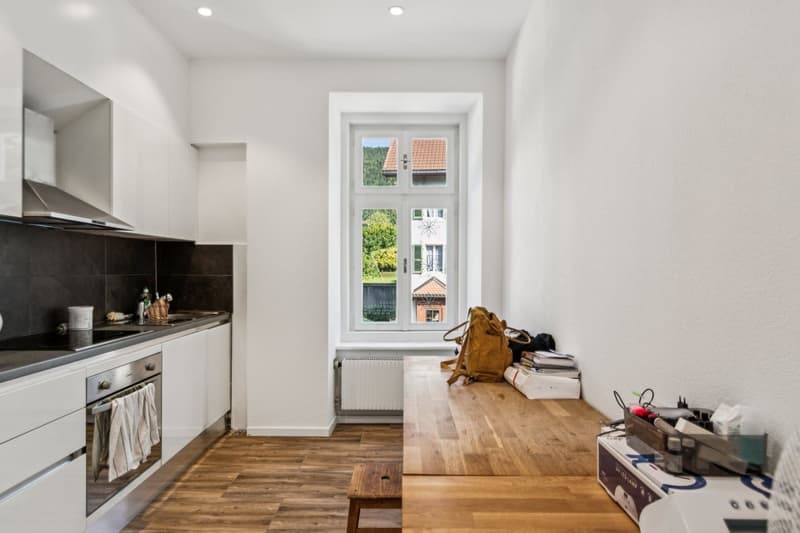 Superbe opportunité. Un bel immeuble résidentiel à vendre à Corgémont. (13)