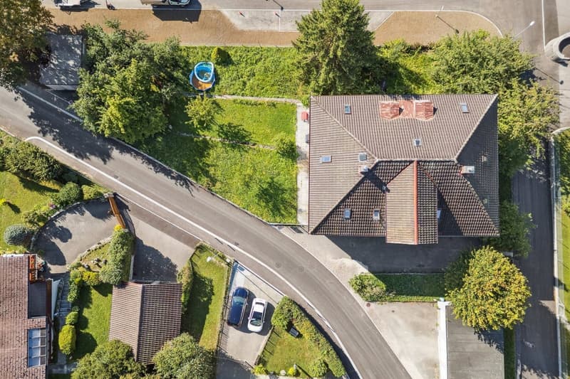 Superbe opportunité. Un bel immeuble résidentiel à vendre à Corgémont. (3)