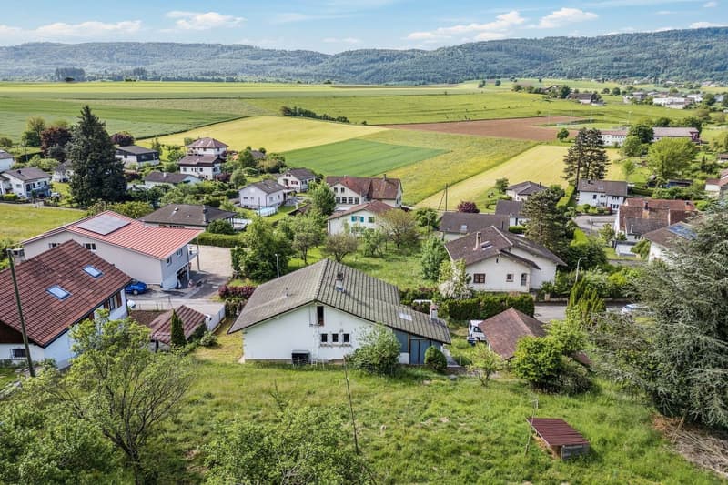 Building plot of 1,590 m² in Fontenais - Residential real estate project opportunity (3)