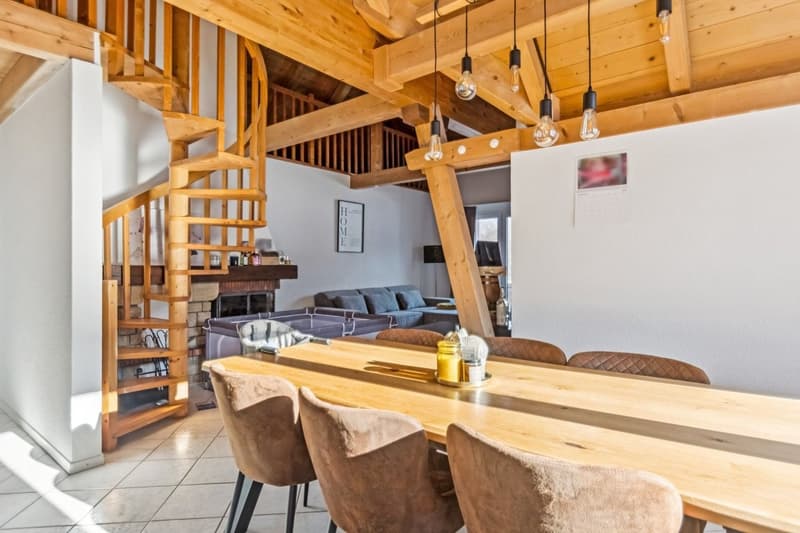 OPPORTUNITÉ RARE À CORGÉMONT : Superbe 5.5 pièces avec garage-atelier (11)
