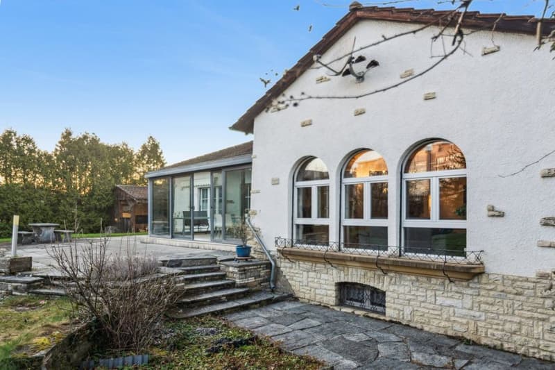 Opportunité Rare : Domaine au Bord de l'Eau & Potentiel de Développeme (3)