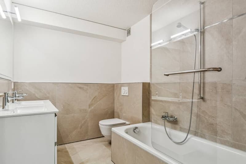 The Art of Living in the Heart of Ajoie: Elegance and Modernity in Alle (9)