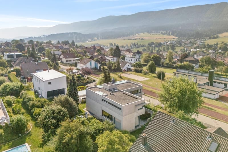 Villa à vendre à Reconvilier - lumière et qualité de vie dans le Jura (2)
