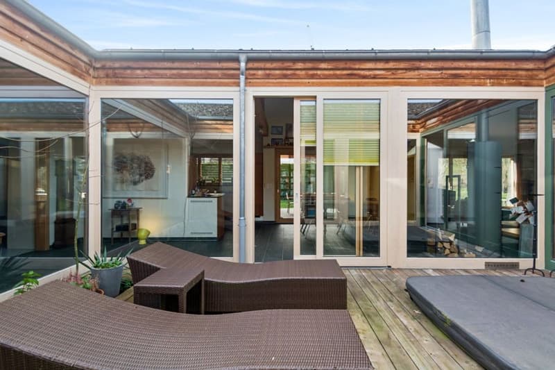 L'Arte di Vivere in Armonia con la Natura: Una Residenza Intemporale a Perrefitte (8)
