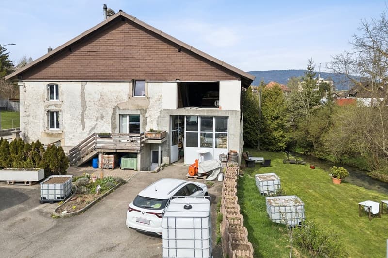 Un Potentiel Illimité sur l'Axe Stratégique : Propriété de Caractère a (2)