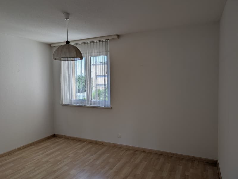 Charming 3.5-room attic apartment in Münsingen – Available immediately! (4)