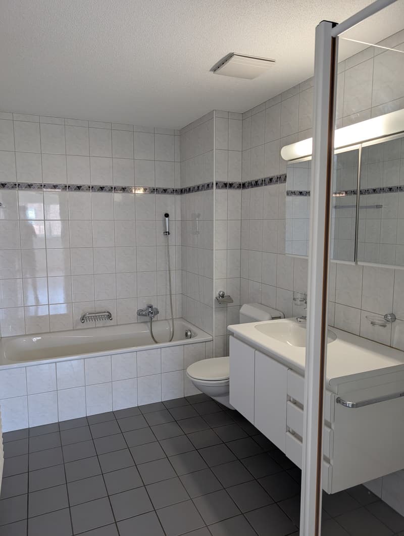 Charming 3.5-room attic apartment in Münsingen – Available immediately! (8)
