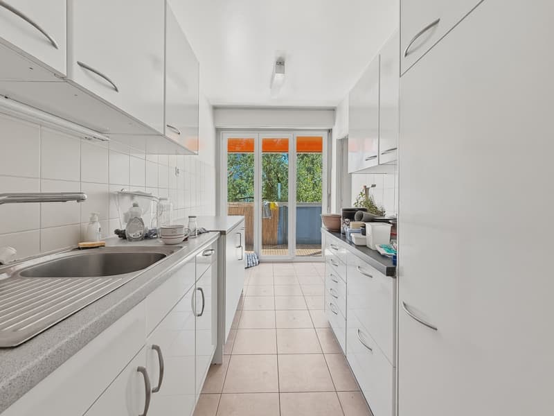 Helles 4-Zimmer-Wohnung - 2 Schlafzimmer und großer Balkon (13)