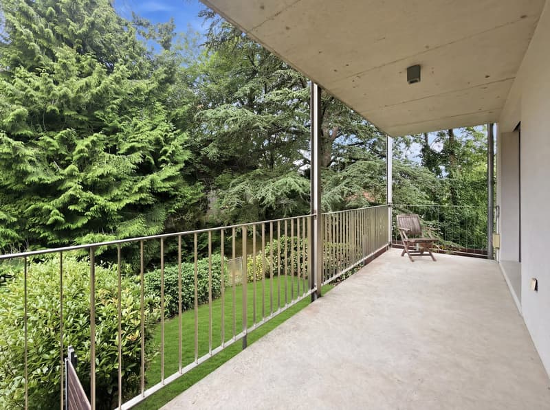 Beautiful furnished duplex of 200 m² with private garden and terrace – Chambésy (14)