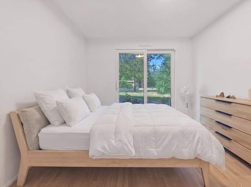 Appartement meublé de standing en rez-de-jardin (16)
