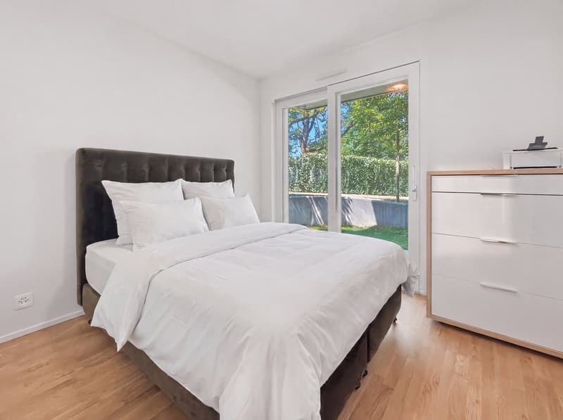 Appartement meublé de standing en rez-de-jardin (12)