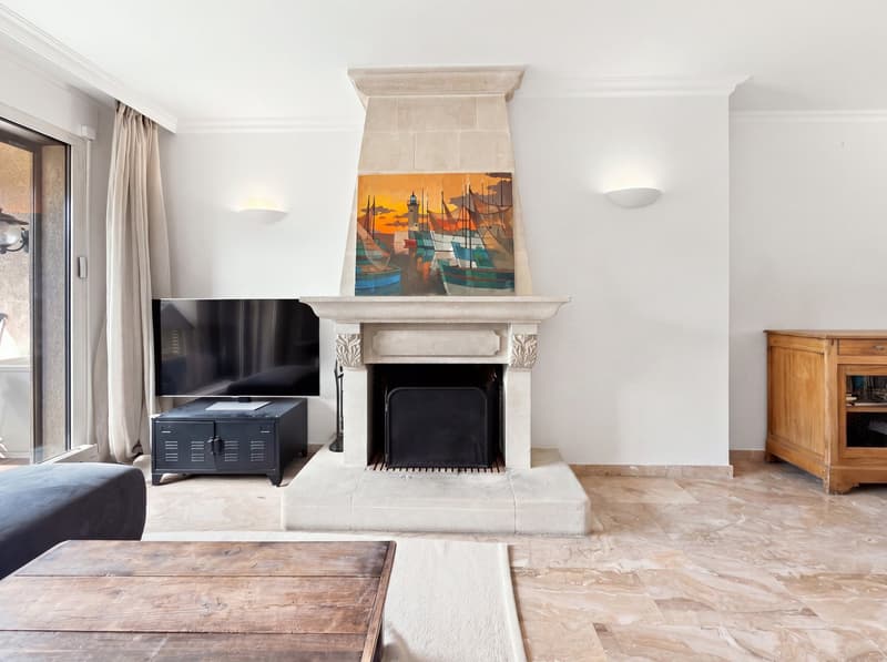 Spacieux appartement familial de 5.5 pièces avec balcon et parking à Carouge (4)