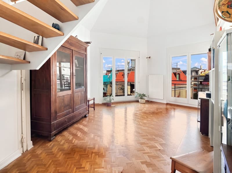Duplex de 4 pièces avec balcon en attique (3)