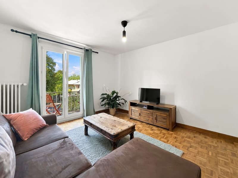 Charmant appartement meublé avec balcon (2)