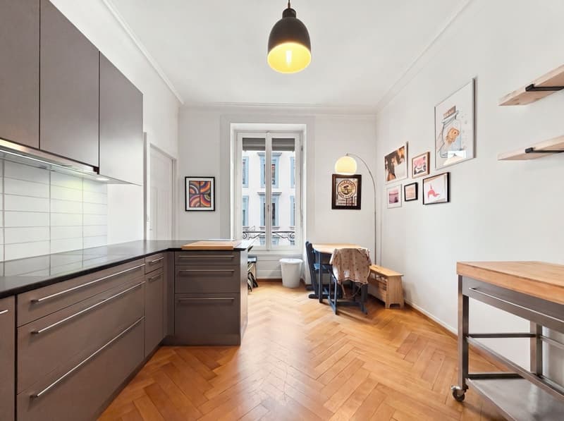 Magnifique appartement 7.5P en plein centre ville (8)
