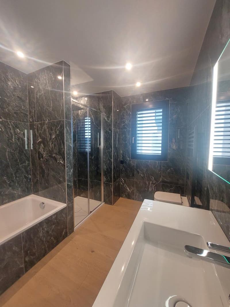 Montagnola: Appartement de luxe avec vue panoramique et jardin privé (11)
