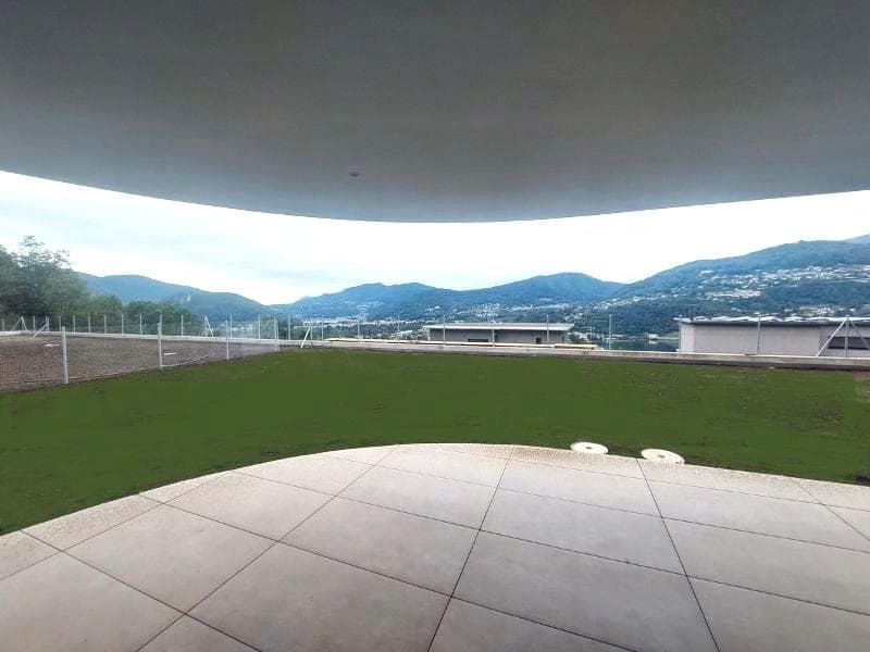Montagnola: Appartement de luxe avec vue panoramique et jardin privé (7)