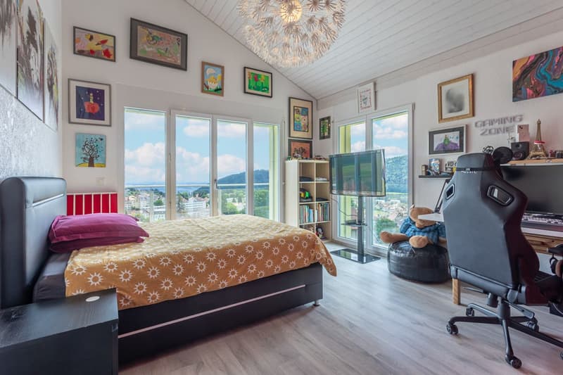 Villa de 5.5 pièces : Elégance contemporaine et panorama d'exception ! (7)