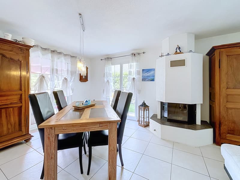 House - Semi-Detached Villa with 4.5 Rooms - Chézard-St-Martin (6)