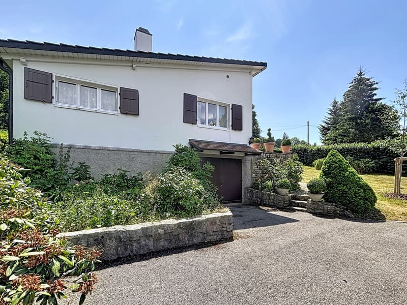 Maison 2.5 pièces - Chaumont-001 (2)
