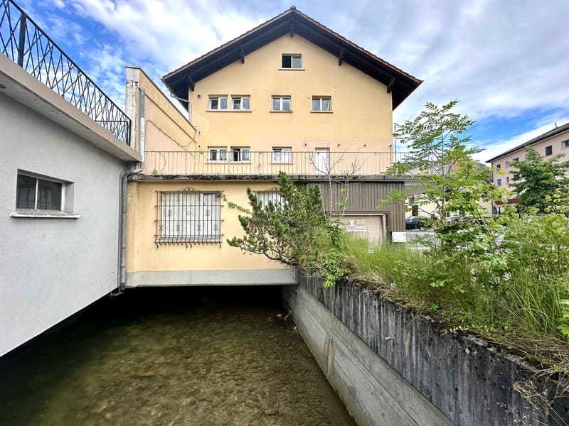 Fully Rented in the Center (6)