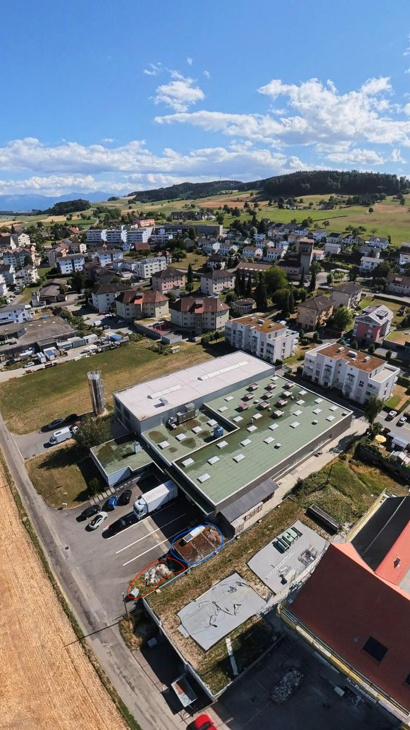 VIELSEITIGE UNTERNEHMENSLIEGENSCHAFT MIT LOGISTIK, BÜROS, BETRIEBSWOHNUNG UND TIEFKÜHLLAGER (14)