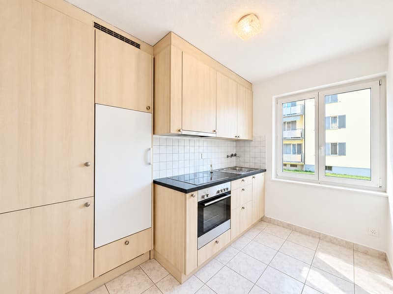 Charmante 3-Zimmer-Erdgeschosswohnung mit Balkon in Langenthal (2)