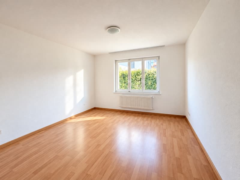 Charmante 3-Zimmer-Erdgeschosswohnung mit Balkon in Langenthal (3)