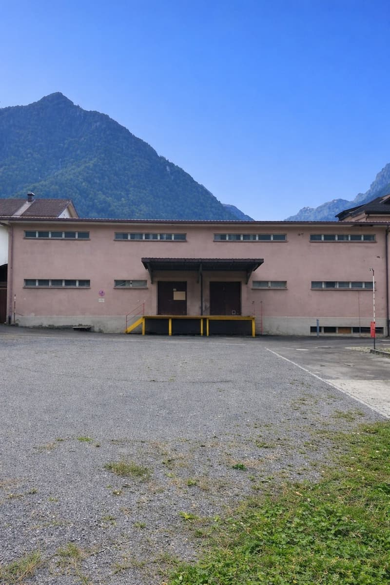 Zwei Liegenschaften. Ein Preis. Wohnen und Gewerbe im Zentrum (3)