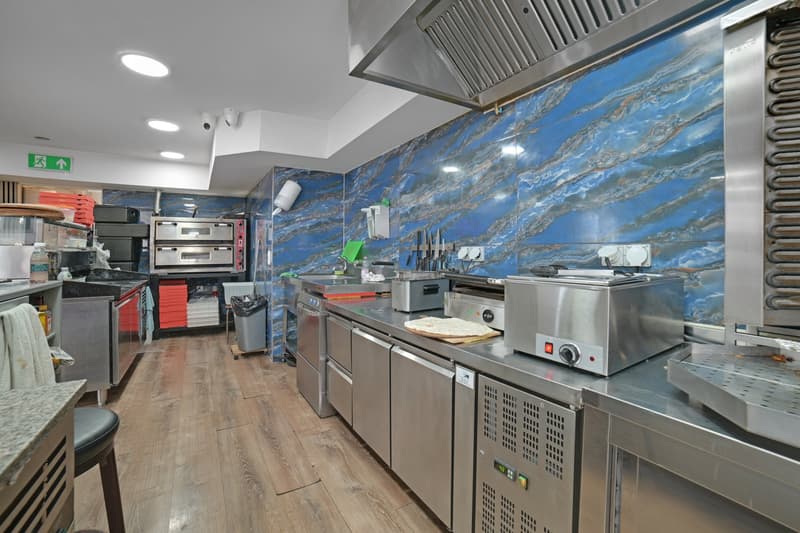 Locali di gastronomia moderni in una posizione centrale a Dietikon (5)