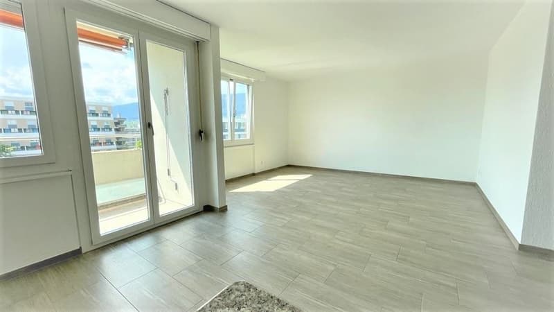 Moderne 3.5-Zimmer-Wohnung mit Bergblick in Bellach (4)
