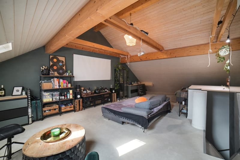 Charmantes 5.5-Zimmer-Reihenhaus in Bäretswil (9)