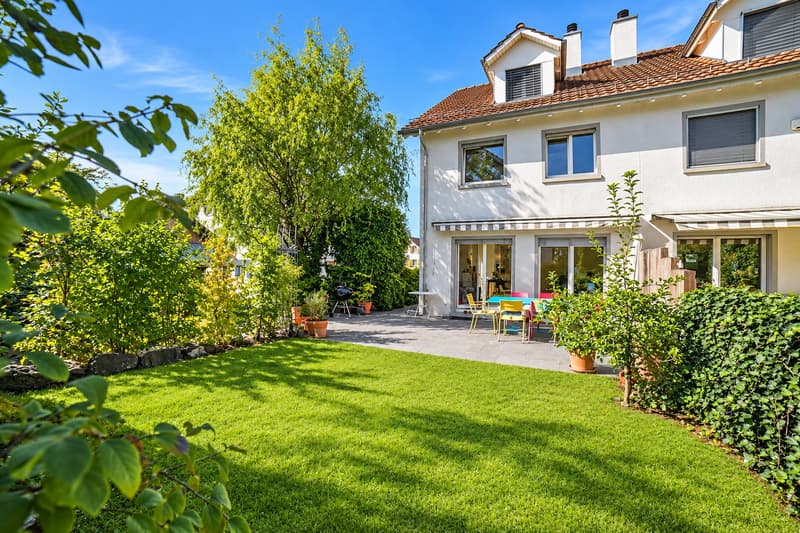 Charmantes 6.5-Zimmer Haus in Männedorf – Verfügbar ab Dezember 2026 (1)