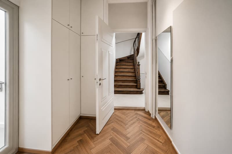 Vielseitig nutzbarer Gewerberaum im charmanten Altbau – Zürich Seefeld (2)